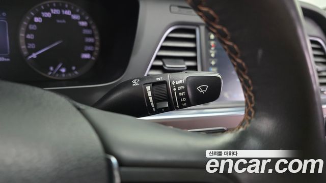 Hyundai Sonata 2017 — photo 29