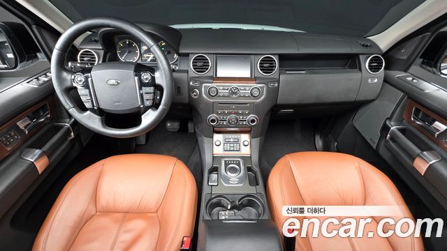 Land Rover Discovery 2016 — photo 7