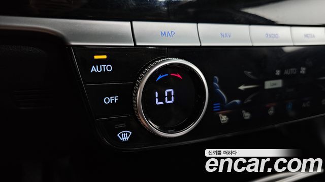 Genesis G80 2021 — photo 17