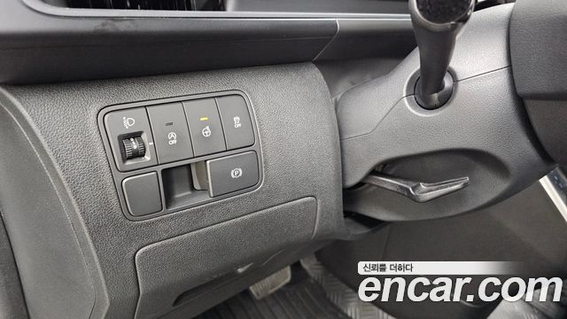 Hyundai Staria 2022 — photo 27