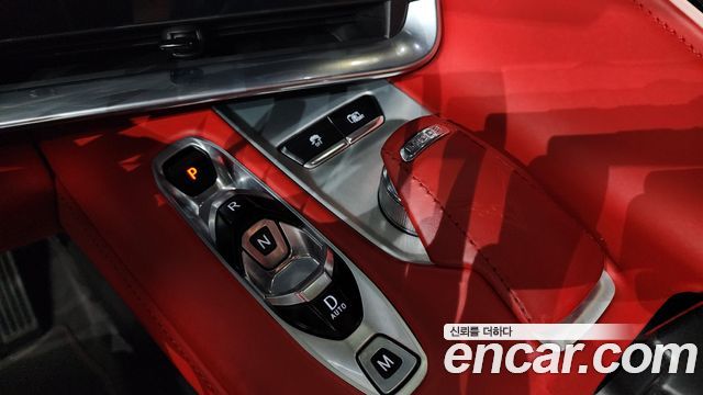 Chevrolet Corvette 2020 — photo 9
