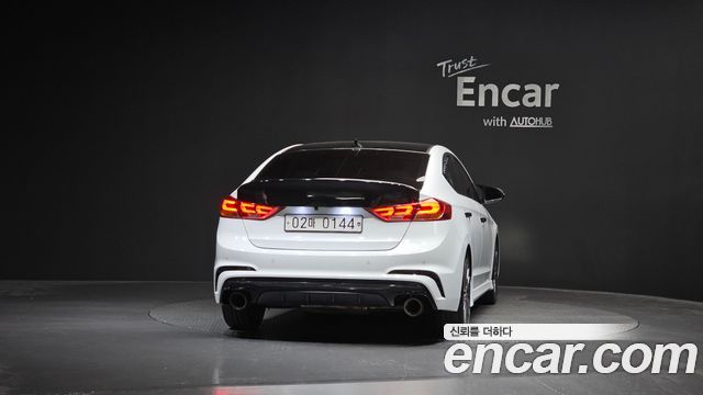 Hyundai AVANTE 2017 — photo 4