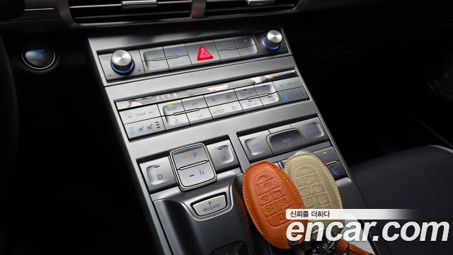Hyundai Nexo 2023 — photo 12