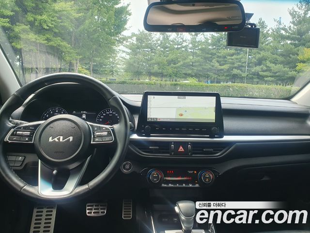 Kia K3 2024 — photo 12