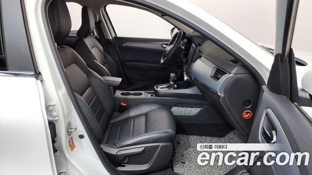 Renault Korea XM3 2023 — photo 11