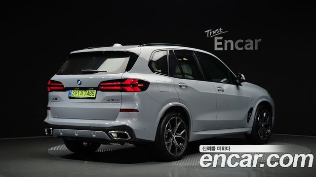 BMW X5 2026 — photo 2