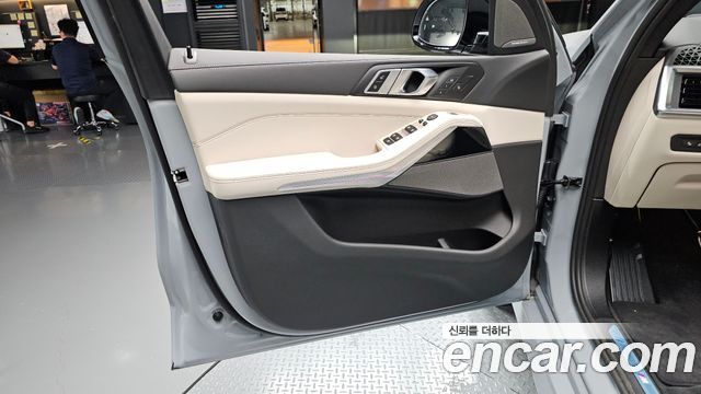 BMW X5 2026 — photo 14