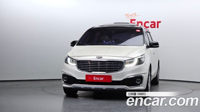 Kia Canival 2017 — photo 3