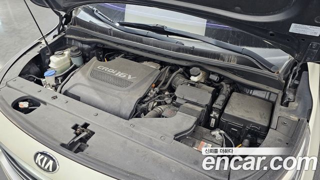 Kia Canival 2017 — photo 6