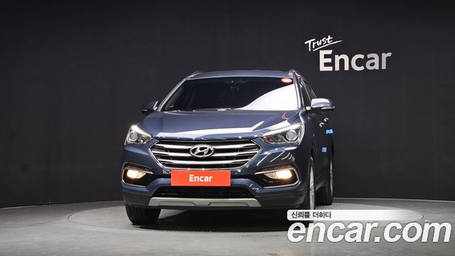 Hyundai Santafe 2018 — photo 3
