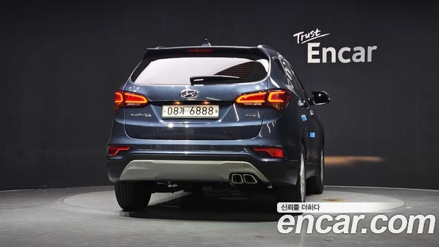 Hyundai Santafe 2018 — photo 4