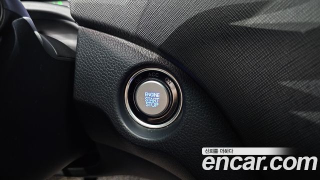 Hyundai Santafe 2018 — photo 23