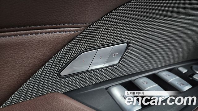 BMW 4-Series 2025 — photo 29