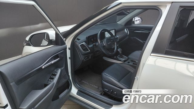 Kia Seltos 2023 — photo 13