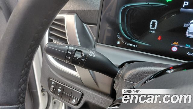 Kia Seltos 2023 — photo 27