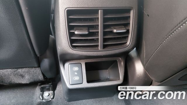 Kia Seltos 2023 — photo 29