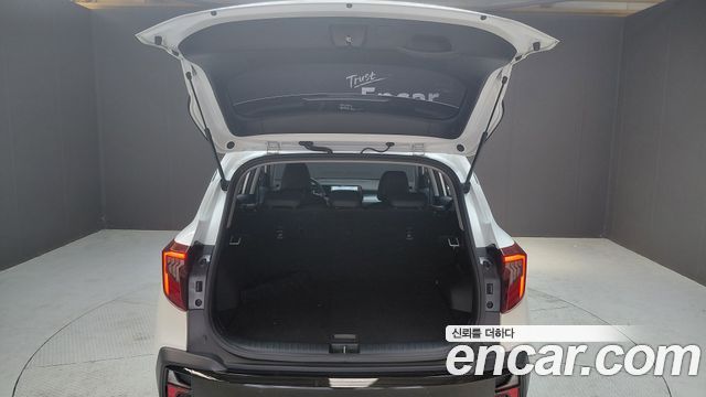 Kia Seltos 2023 — photo 30