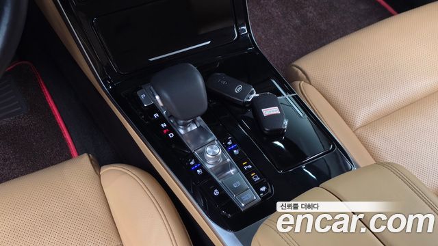 Kia K7 2020 — photo 9