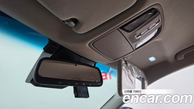 Kia K7 2020 — photo 19
