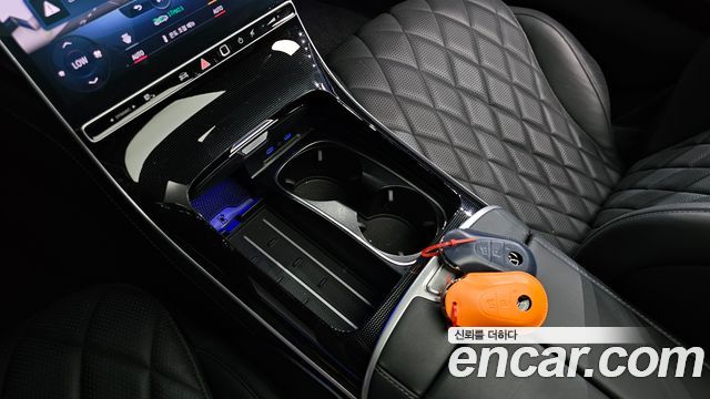 Mercedes-Benz S-Class 2023 — photo 23