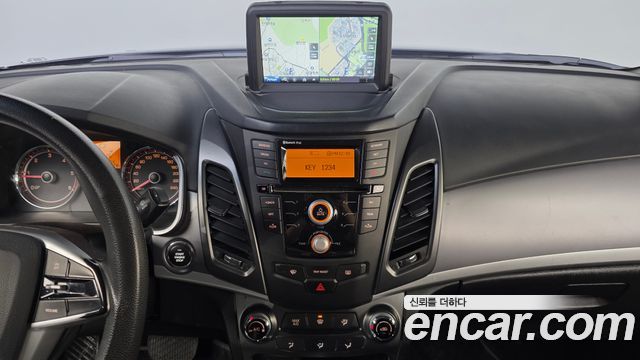 KG Mobility KORANDO 2018 — photo 14