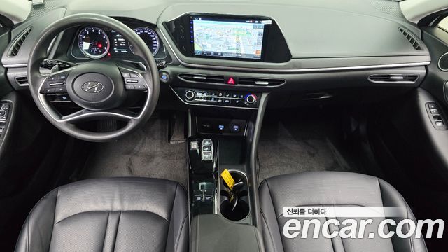 Hyundai Sonata 2022 — photo 10