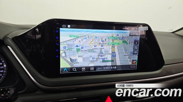 Hyundai Sonata 2022 — photo 20