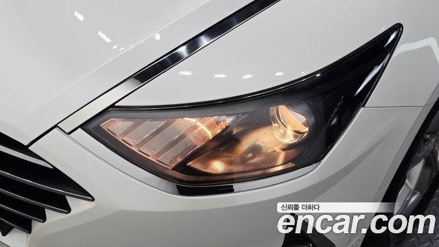 Hyundai Sonata 2022 — photo 8