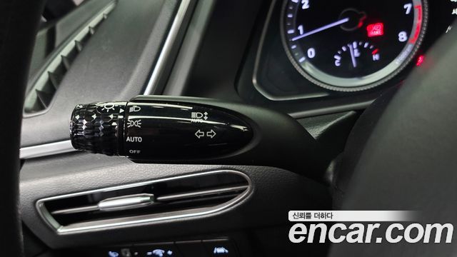 Hyundai Sonata 2022 — photo 29