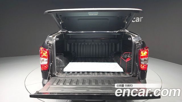 KG Mobility Rexton 2019 — photo 20
