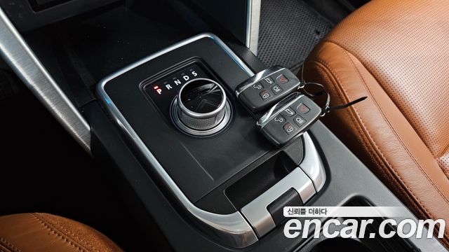 Land Rover Discovery Sport 2016 — photo 9