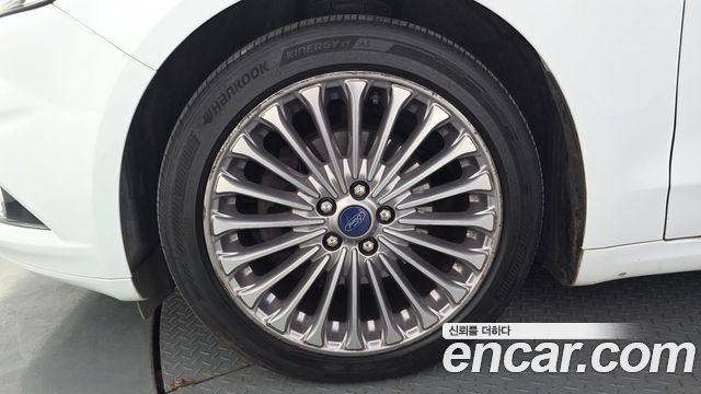 Ford Mondeo 2016 — photo 5