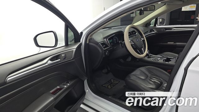 Ford Mondeo 2016 — photo 10