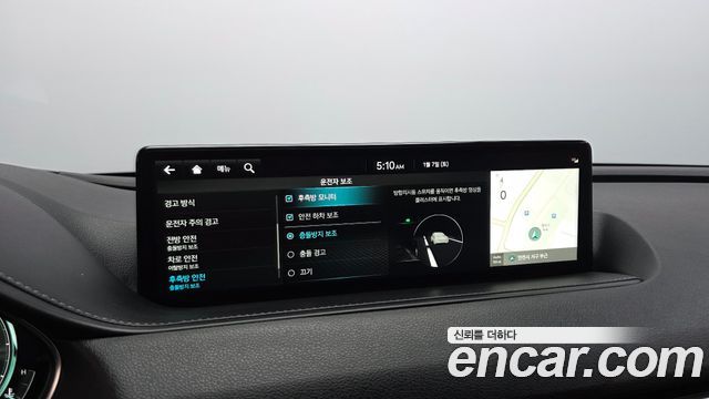 Genesis G80 2022 — photo 17