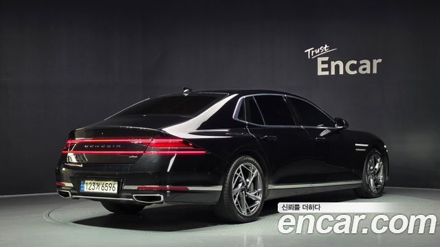 Genesis G90 2022 — photo 2