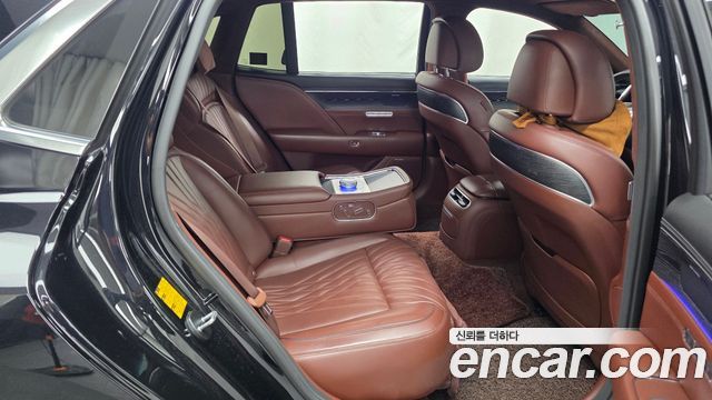 Genesis G90 2022 — photo 18