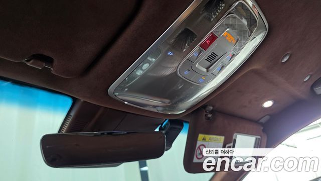 Genesis G90 2022 — photo 24