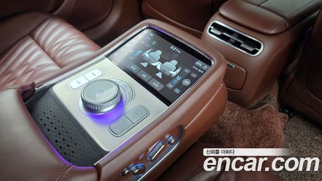 Genesis G90 2022 — photo 25