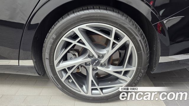 Genesis G90 2022 — photo 7