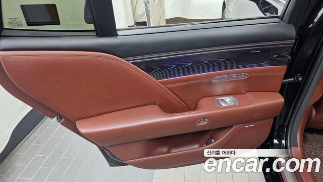 Genesis G90 2022 — photo 15
