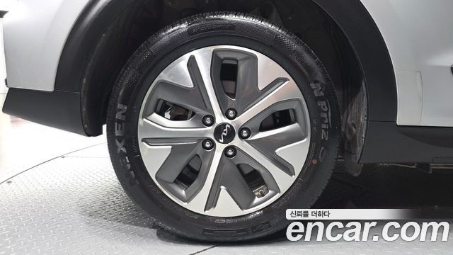 Kia Niro 2023 — photo 5