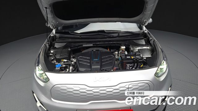Kia Niro 2023 — photo 6