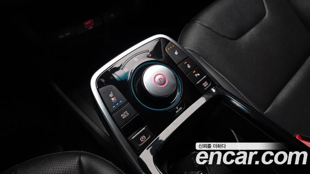 Kia Niro 2023 — photo 12