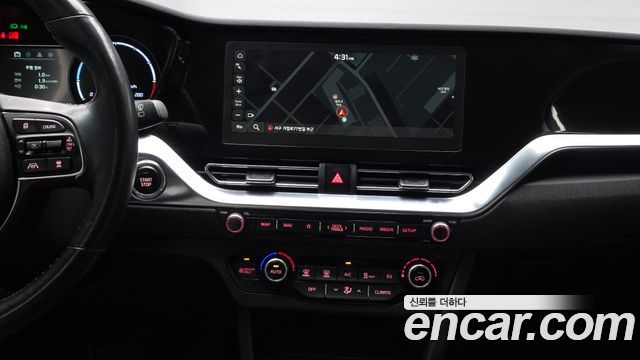 Kia Niro 2023 — photo 20