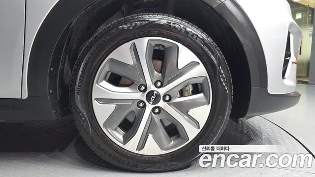 Kia Niro 2023 — photo 7