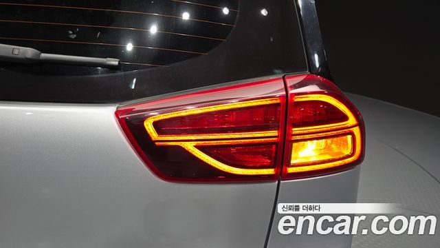 Kia Niro 2023 — photo 9