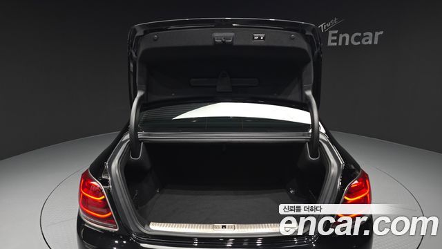 Kia K9 2019 — photo 26