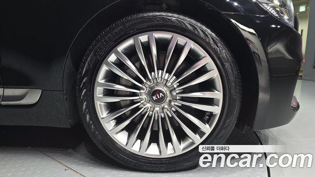 Kia K9 2019 — photo 7