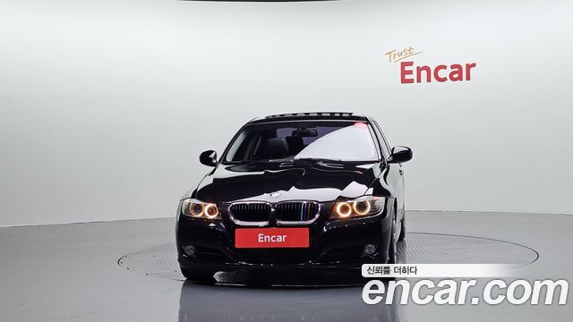 BMW 3-Series 2010 — photo 3
