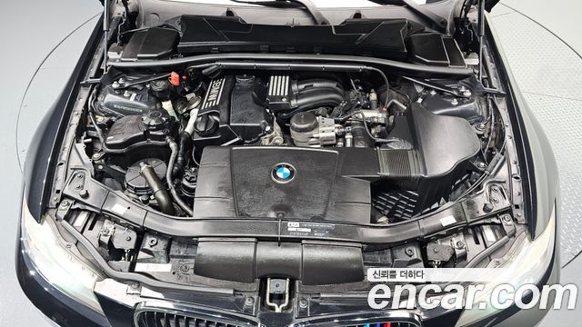 BMW 3-Series 2010 — photo 6